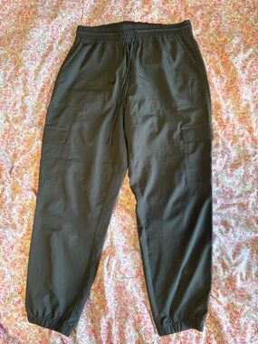 Old Navy Dark Olive Cargo Jogger Pants